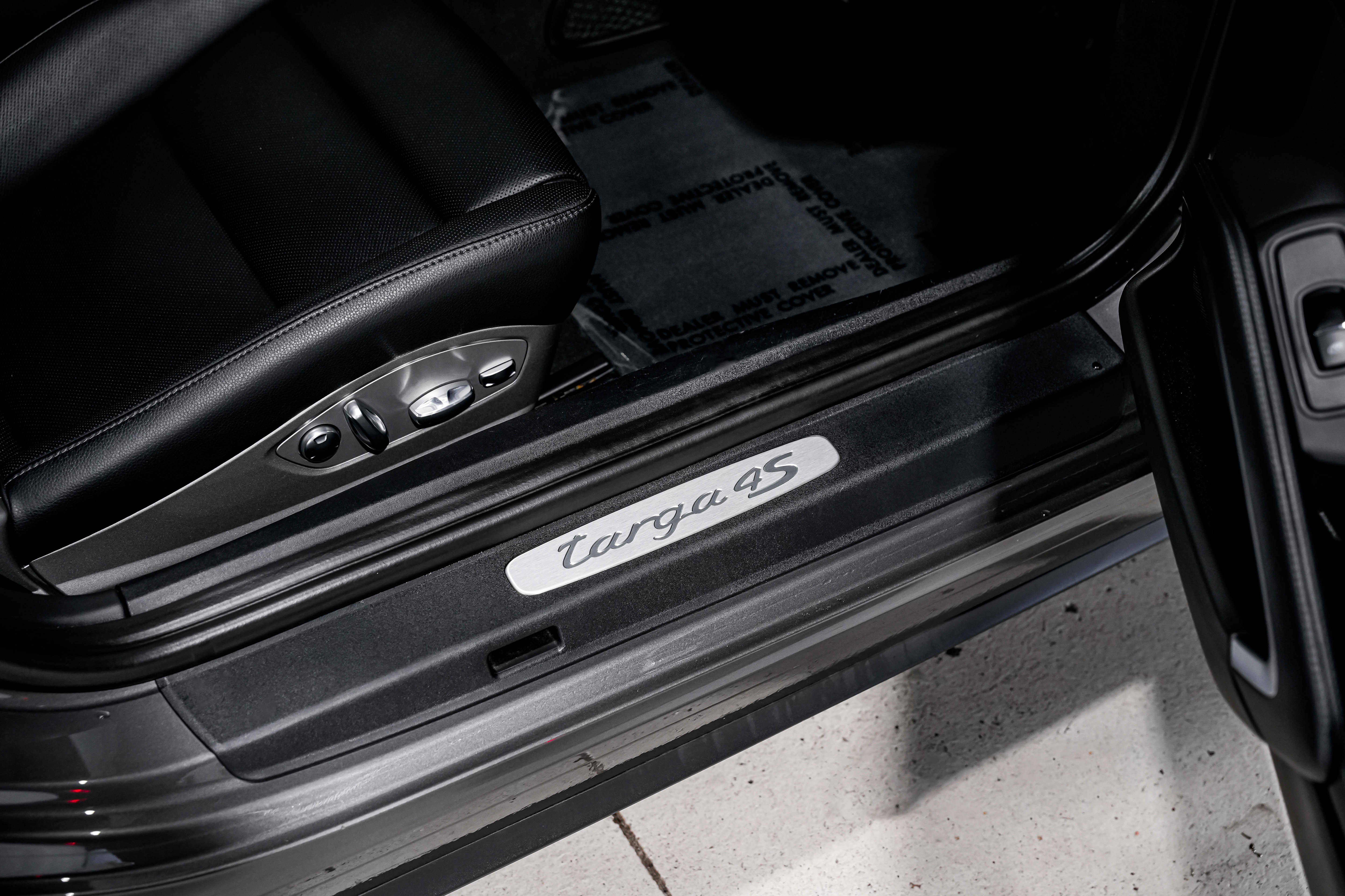 Used 2017 Porsche 911 Targa 4S image 26