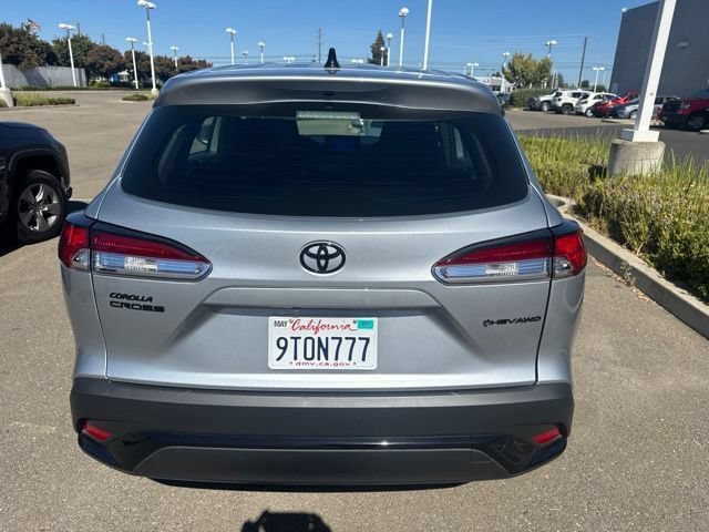 Used 2025 Toyota Corolla Cross AWD Hybrid image 4
