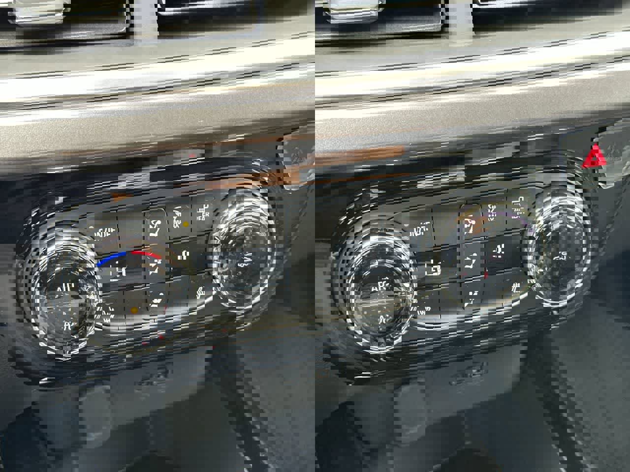 New 2026 Chevrolet Trax ACTIV w/ Driver Confidence Package image 27