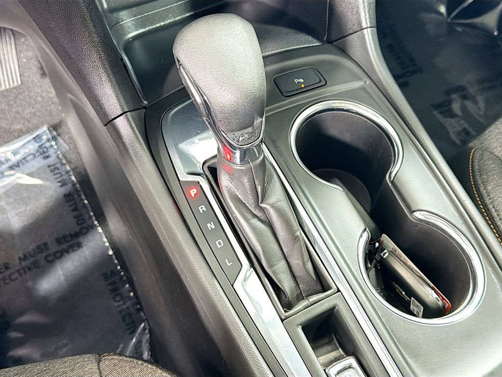 Used 2023 Chevrolet Equinox LT FWD image 17