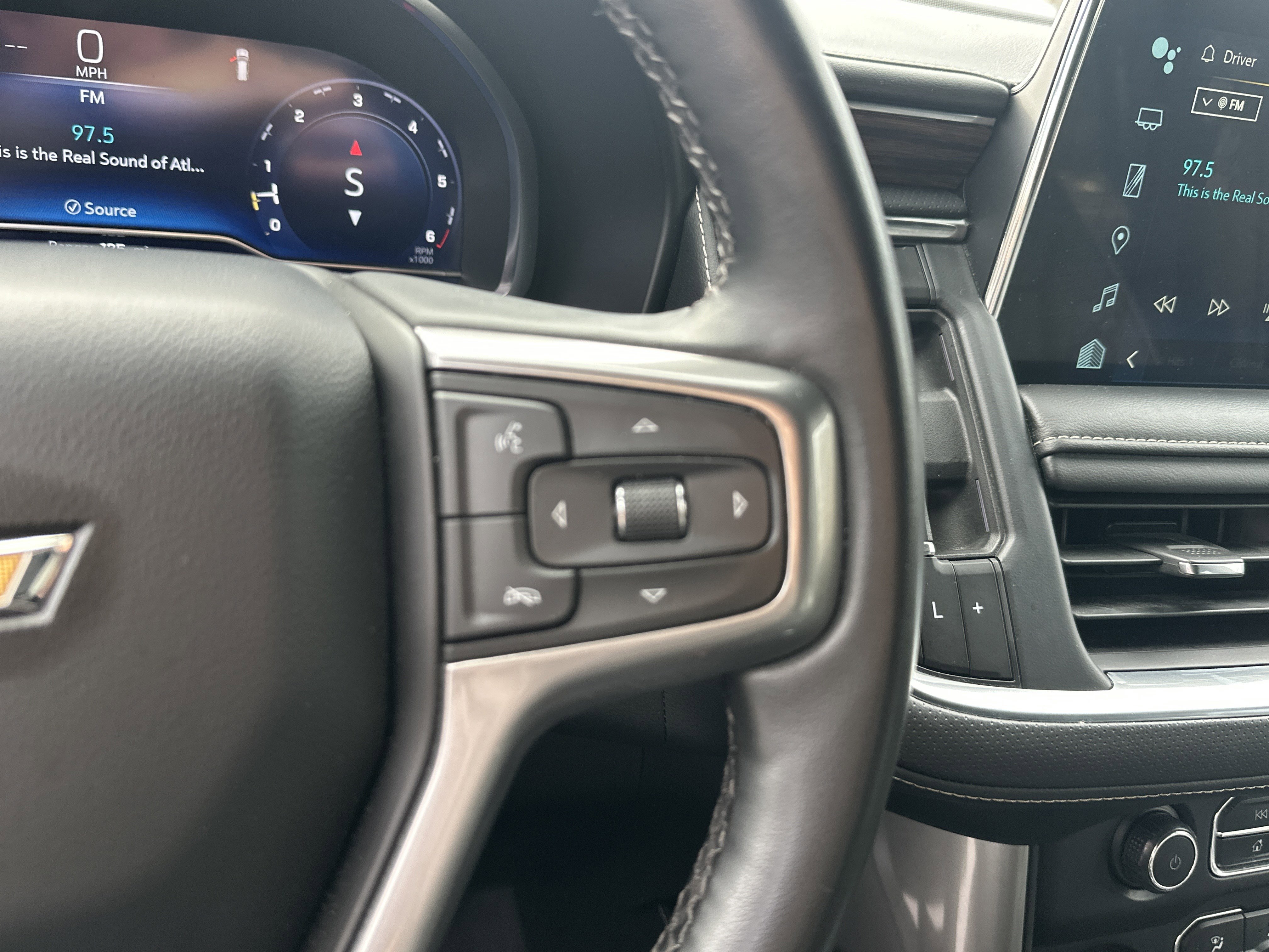 Certified 2024 Chevrolet Tahoe Premier RWD image 30