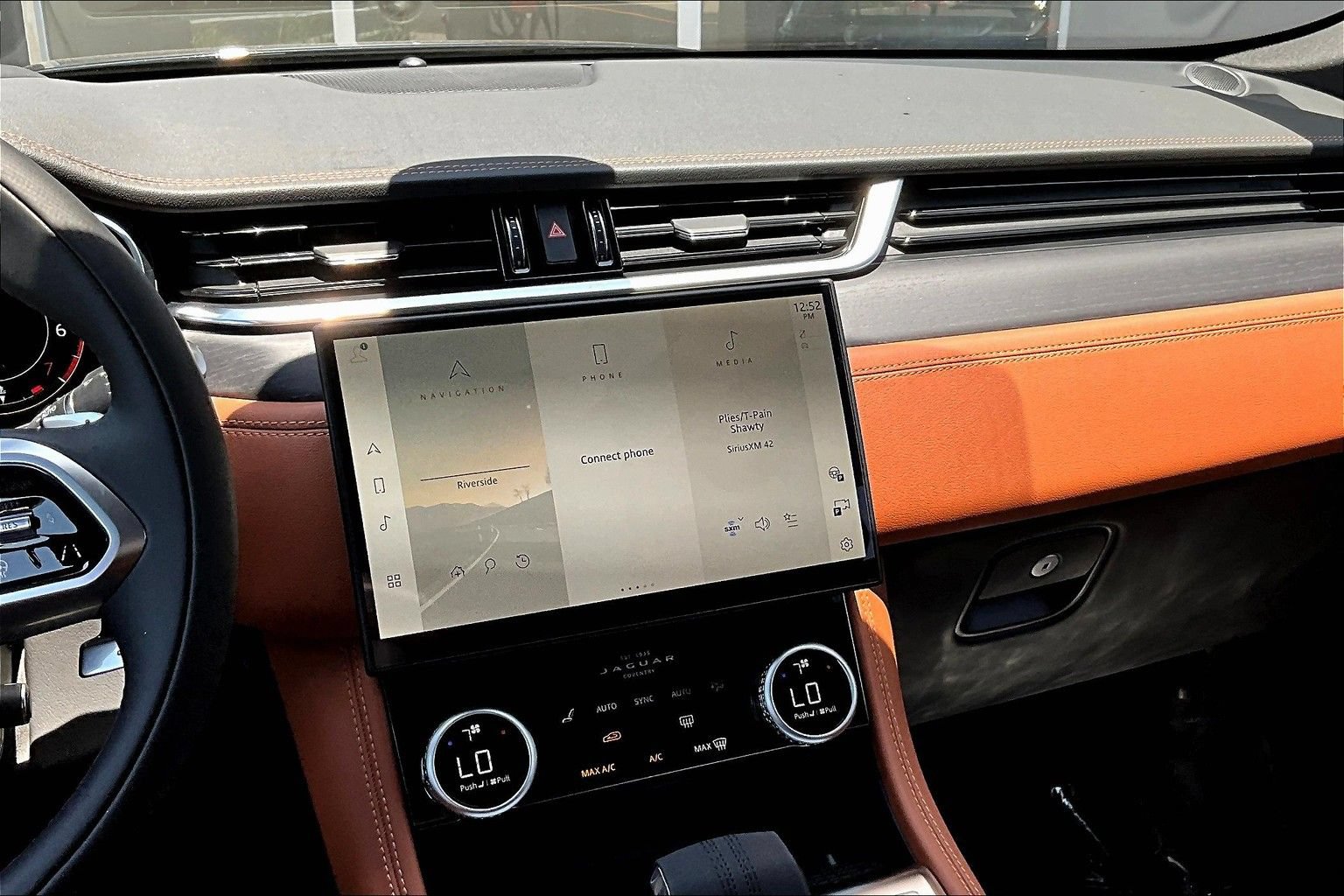New 2026 Jaguar F-PACE R-Dynamic S AWD/4WD image 7