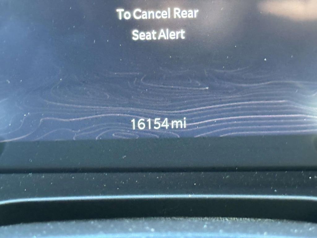 Used 2024 Jeep Grand Cherokee Altitude image 21