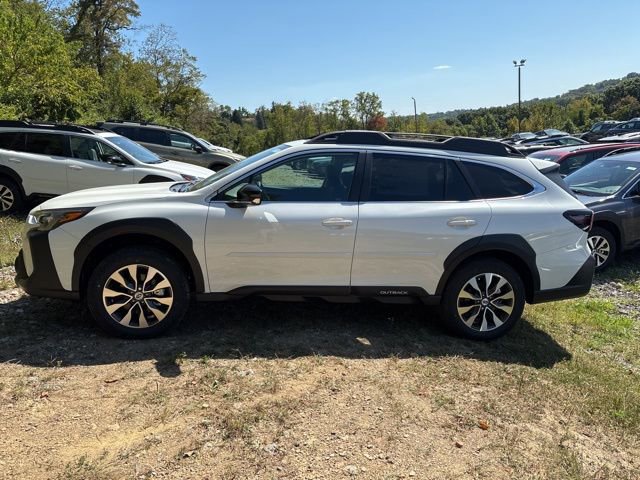 New 2025 Subaru Outback Limited image 2