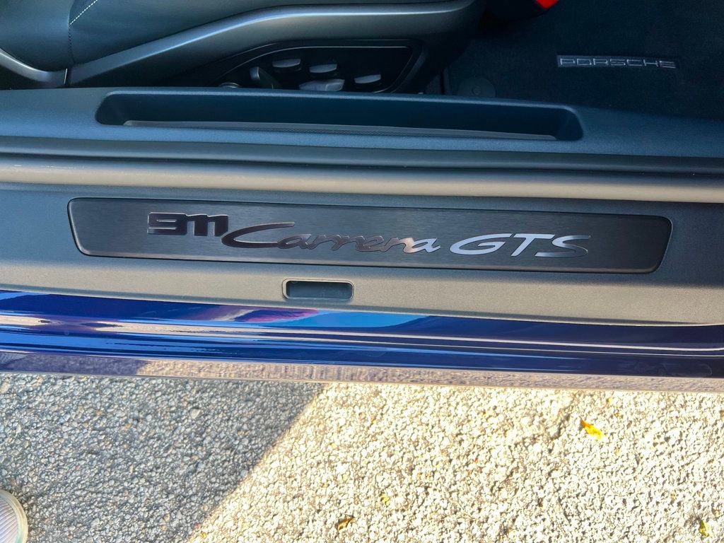 Used 2025 Porsche 911 Carrera GTS image 32