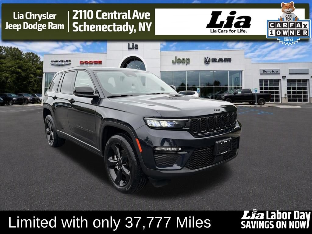 Used 2023 Jeep Grand Cherokee Limited w/ Black Appearance Package