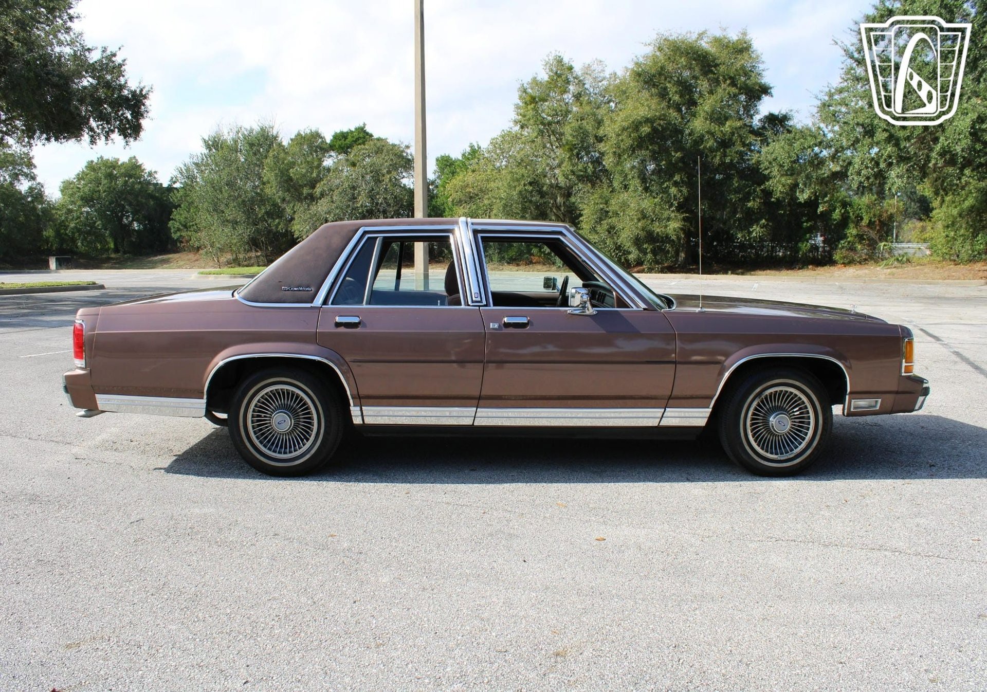 Used 1989 Ford LTD Crown Victoria image 29
