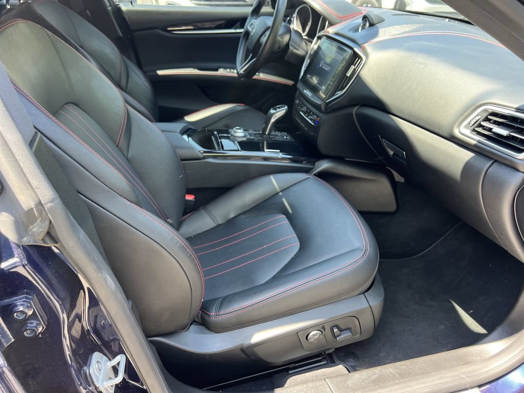 Used 2020 Maserati Ghibli S RWD image 10
