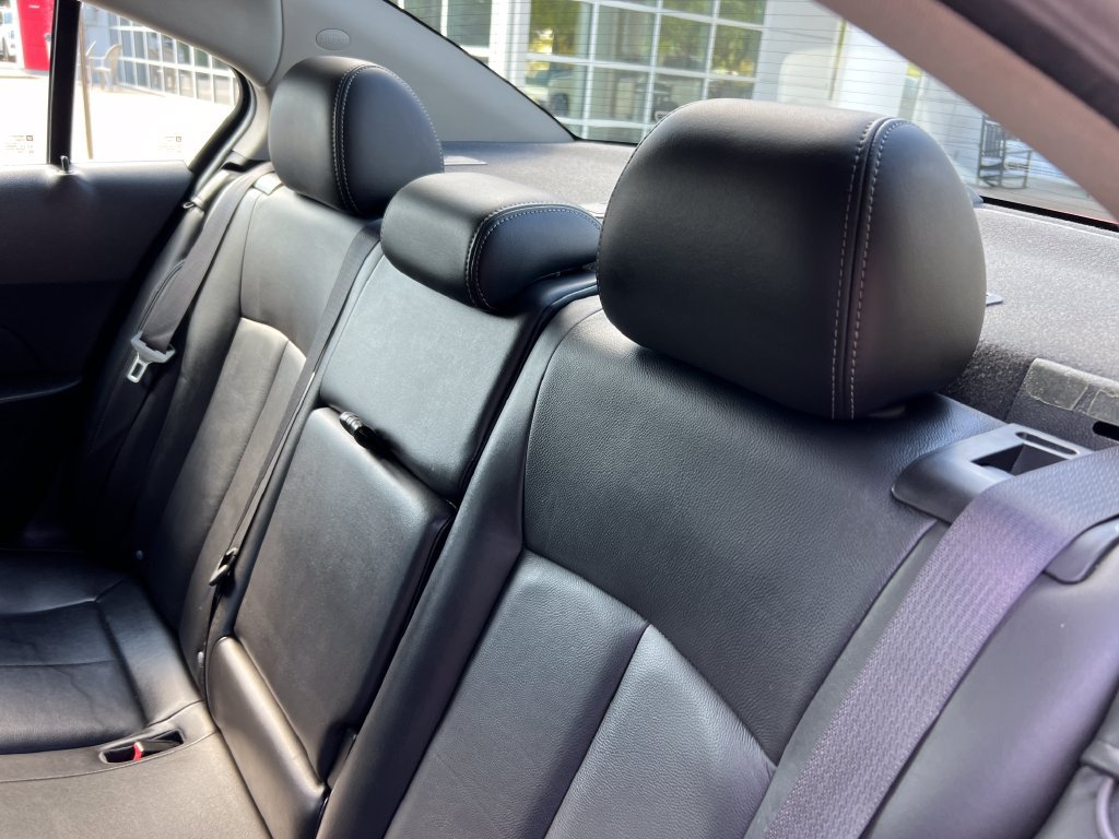 Used 2011 Chevrolet Cruze LT FWD image 15