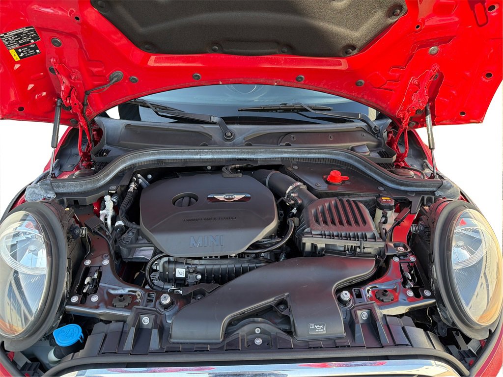 Used 2019 MINI Cooper Convertible image 11