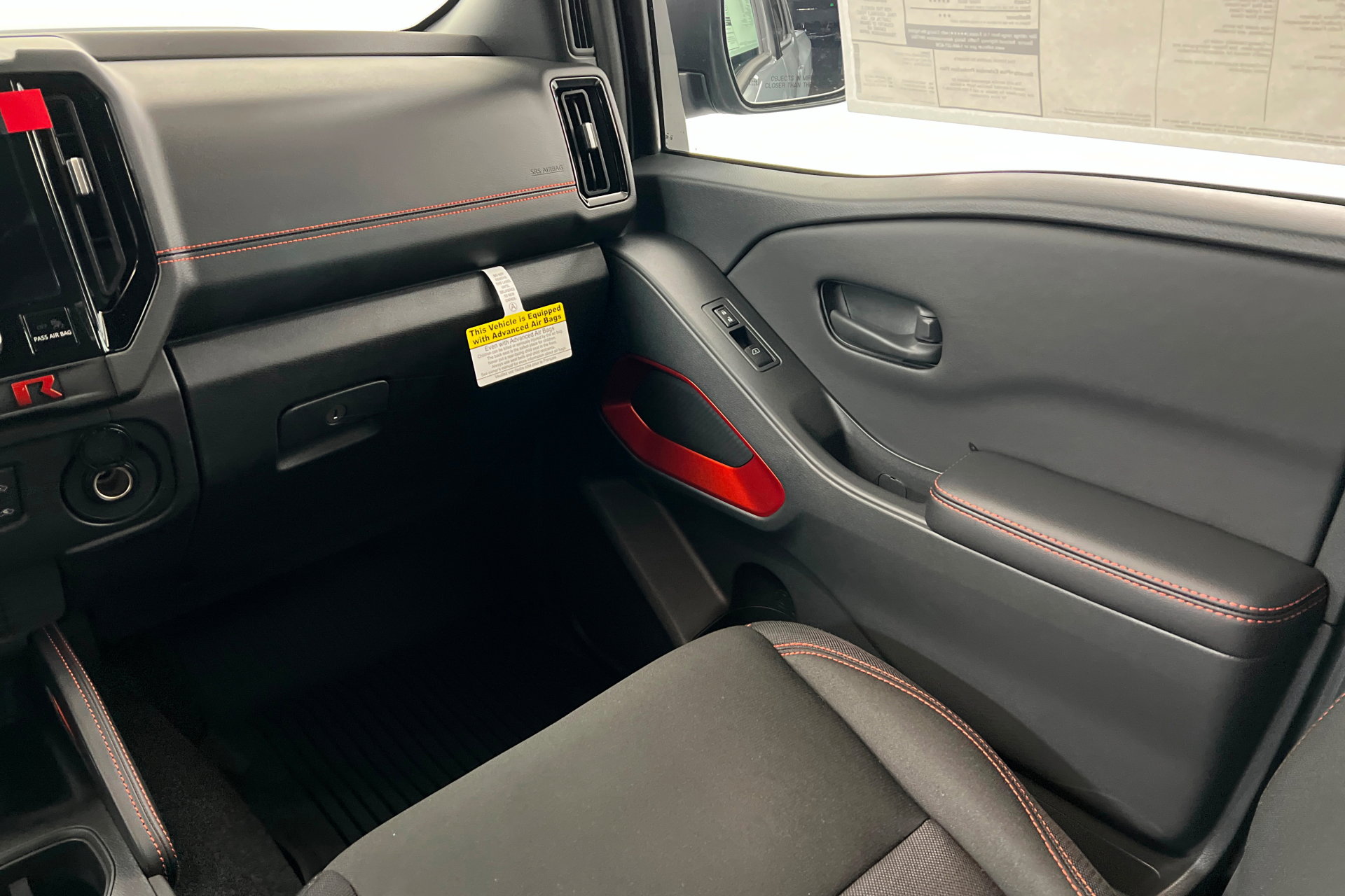 New 2026 Nissan Frontier PRO-4X w/ Pro-4x Convenience Package image 10