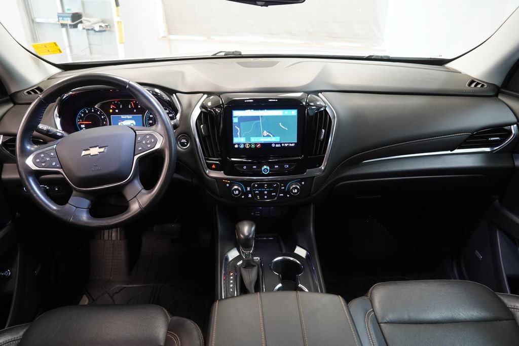 Used 2021 Chevrolet Traverse Premier AWD/4WD image 22