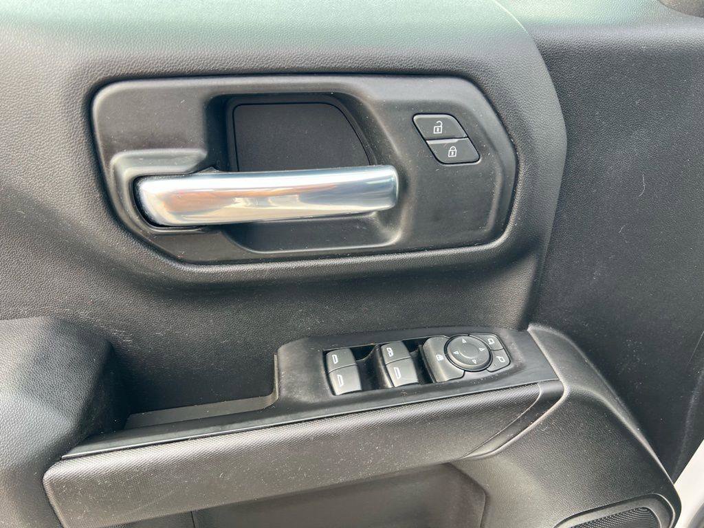 Used 2020 Chevrolet Silverado 1500 Custom Trail Boss w/ Infotainment Package image 18