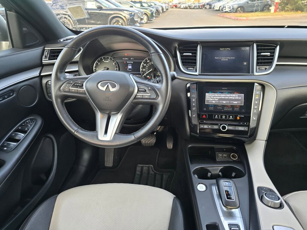 Used 2024 INFINITI QX55 Luxe image 17
