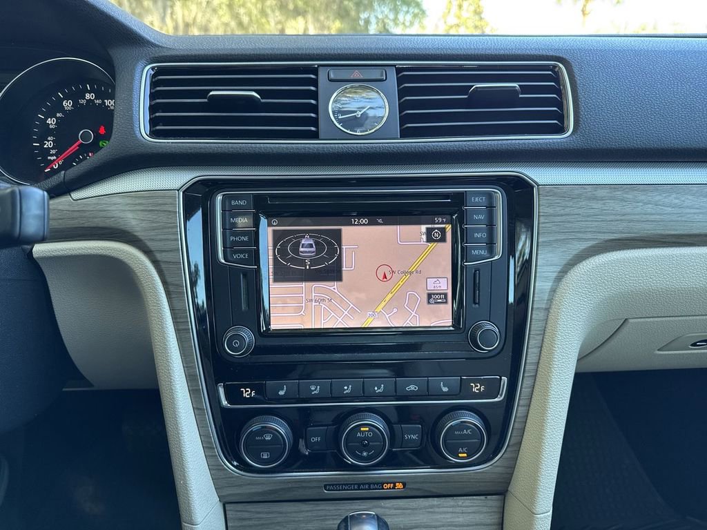 Used 2016 Volkswagen Passat 1.8T SE image 23