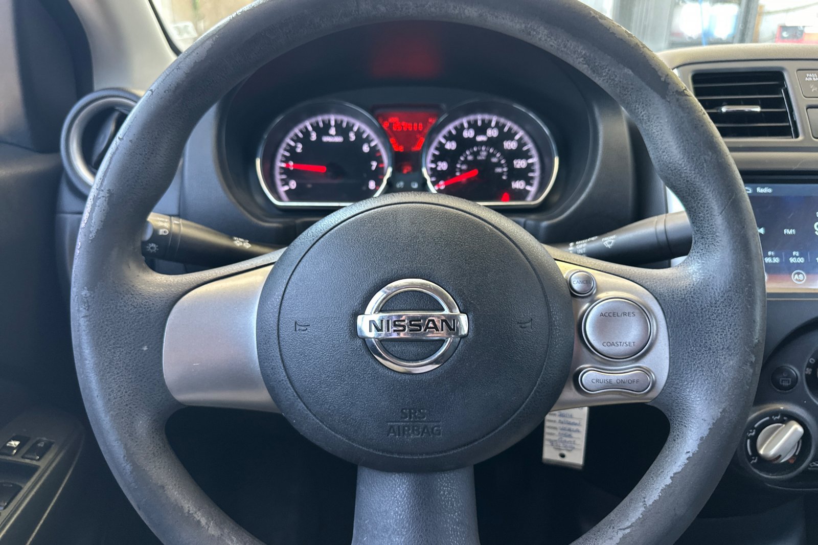 Used 2014 Nissan Versa SV FWD image 20
