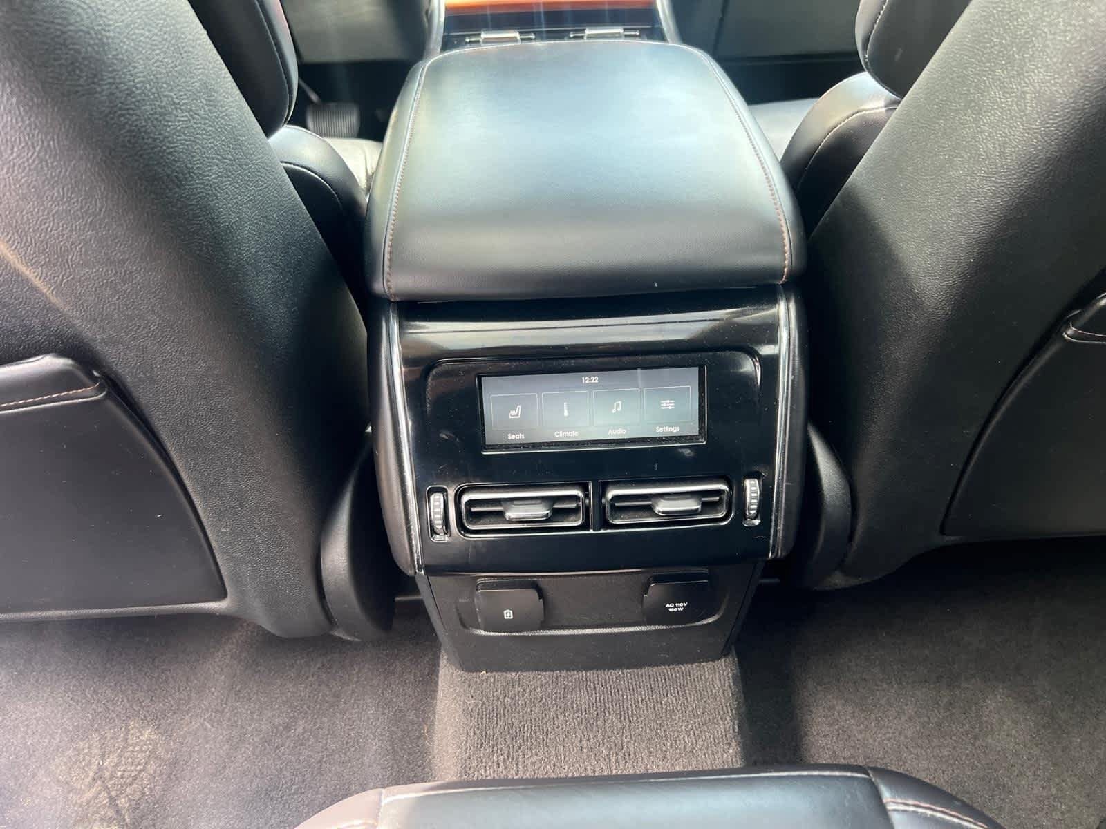 Used 2020 Lincoln Aviator Reserve AWD/4WD image 31