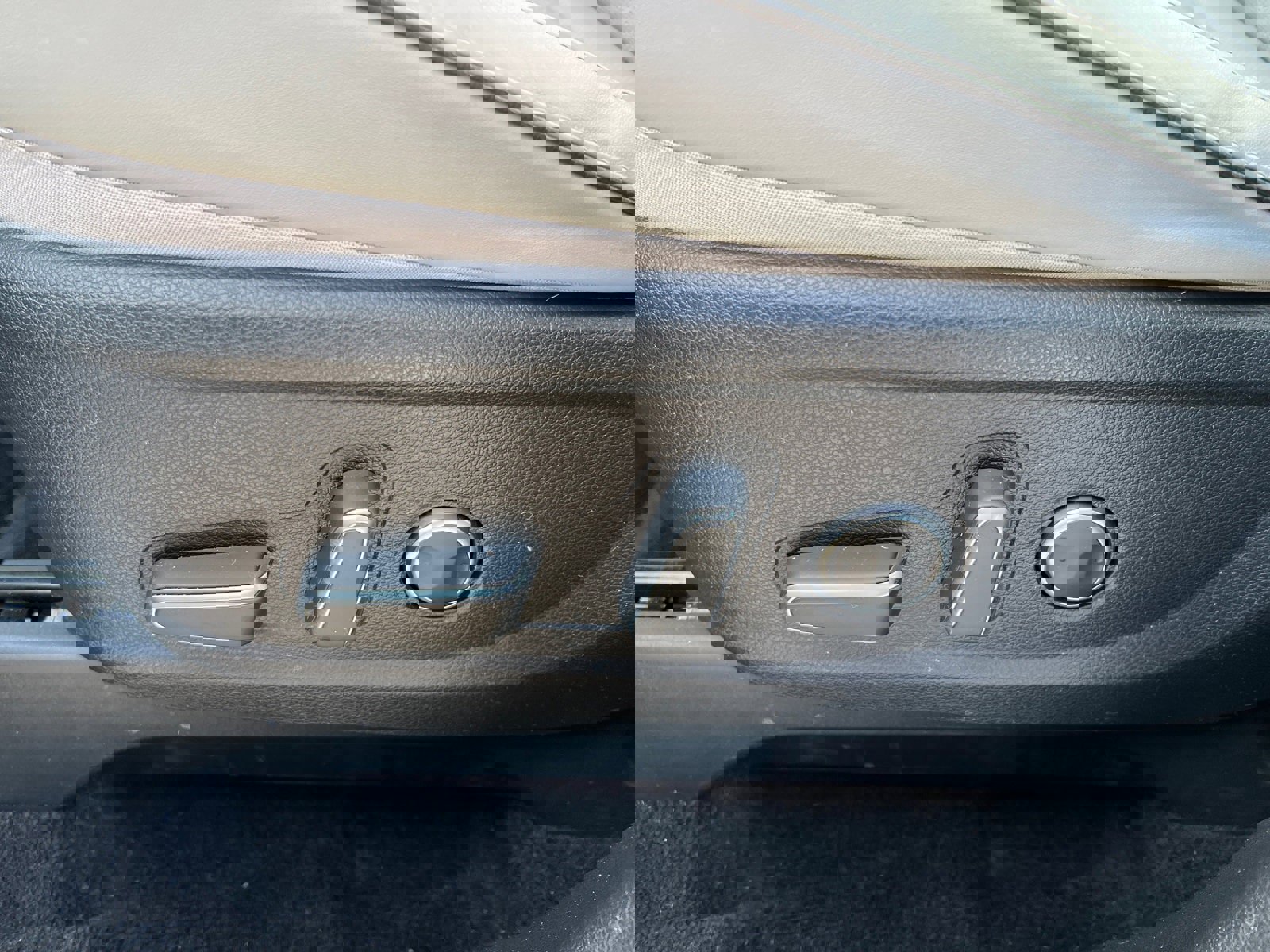 Used 2023 Hyundai Palisade SEL w/ Cargo Package image 10