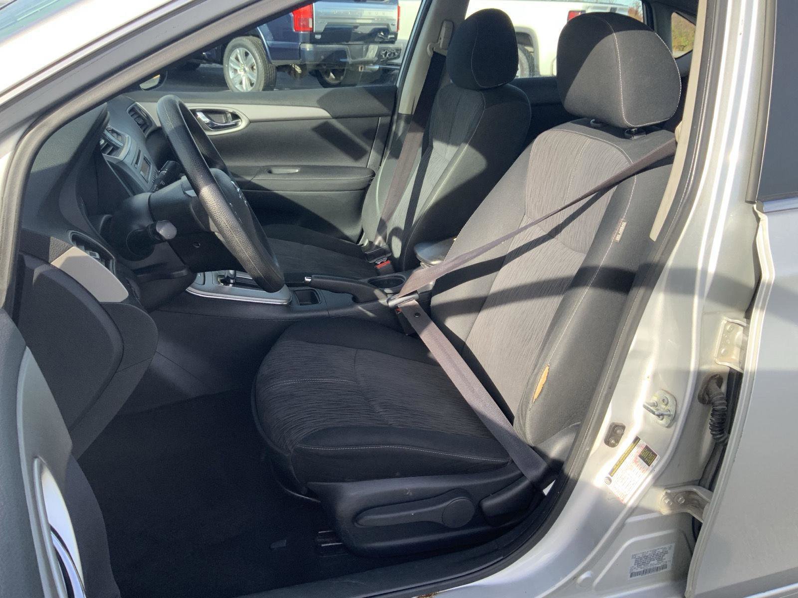 Used 2014 Nissan Sentra SV image 21