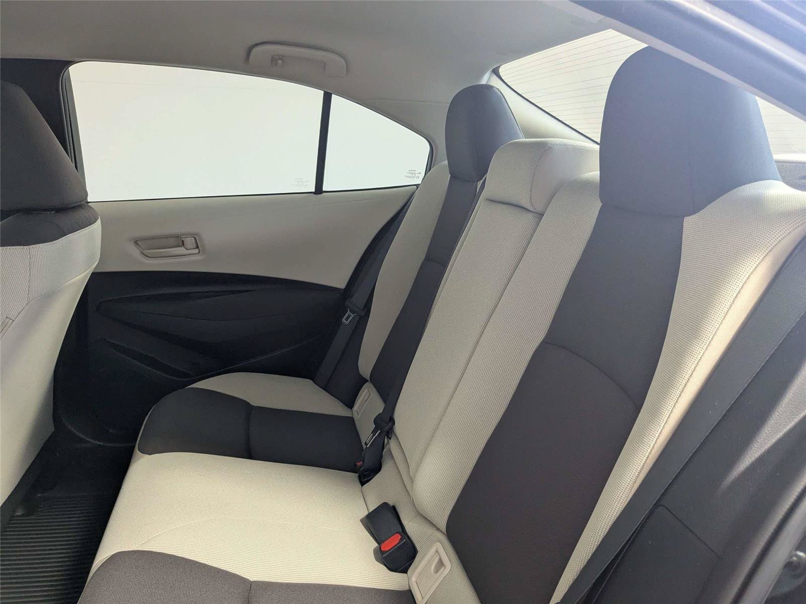 Certified 2023 Toyota Corolla LE FWD image 29