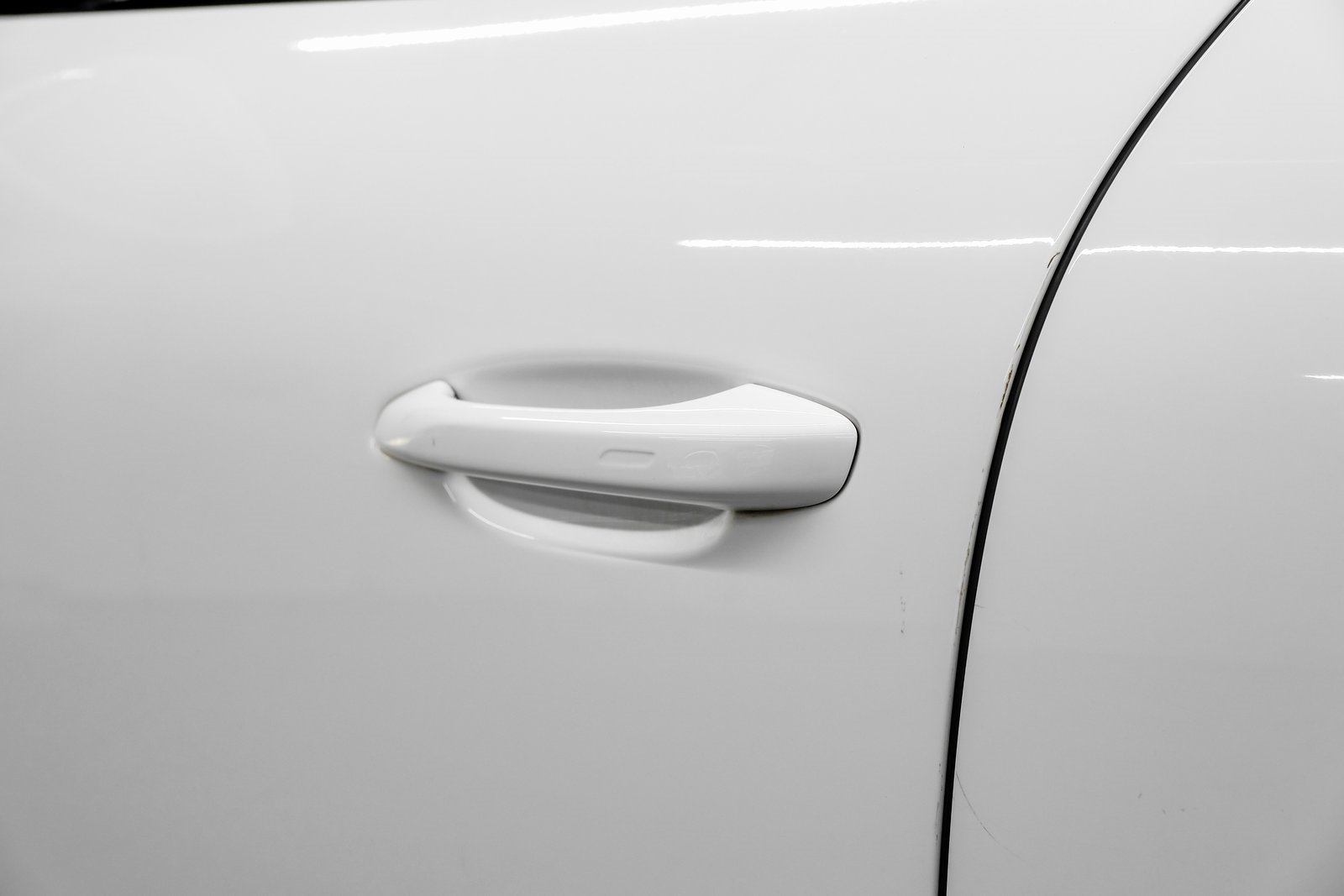 Used 2023 Porsche Cayenne Coupe image 53