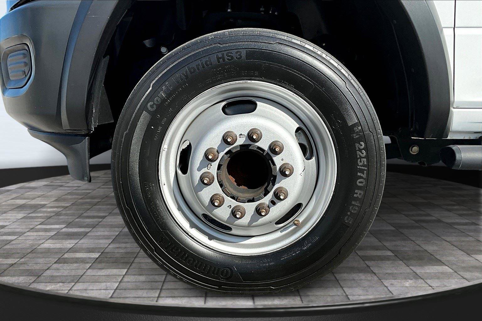 Used 2020 RAM 5500 Tradesman w/ Max Tow Package image 21