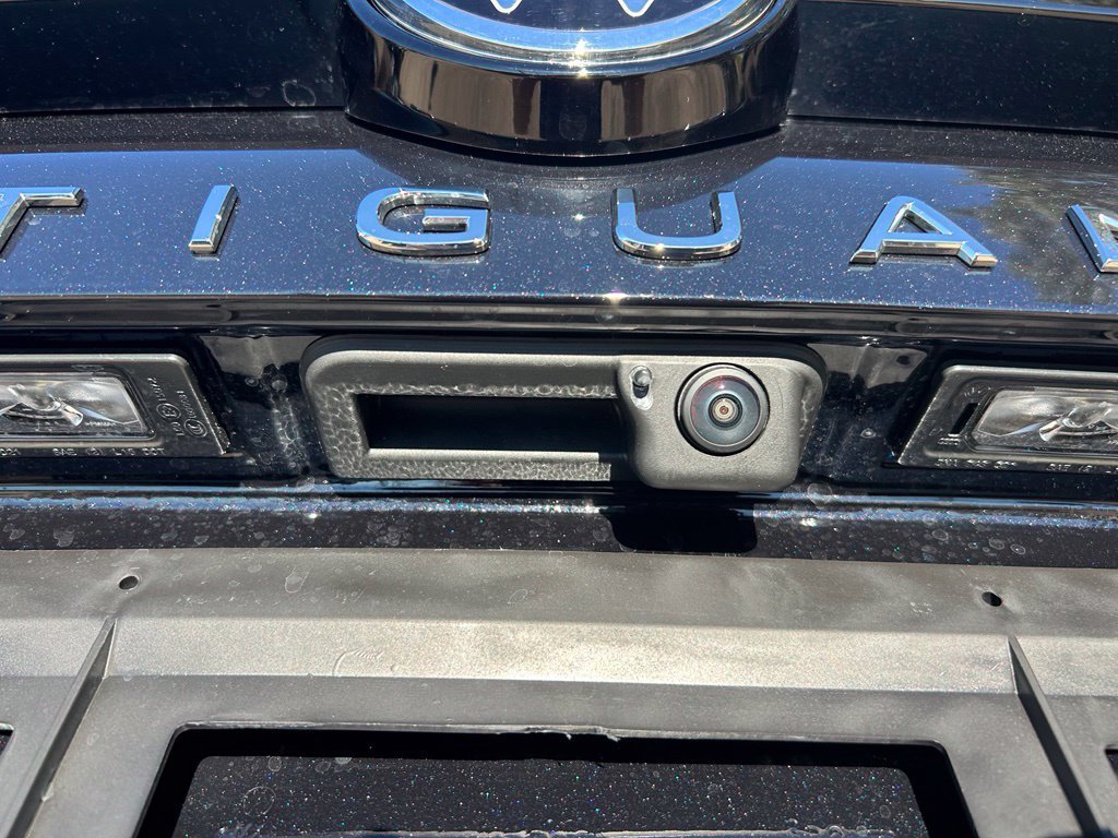 New 2027 Volkswagen Tiguan SEL R-Line AWD/4WD image 45