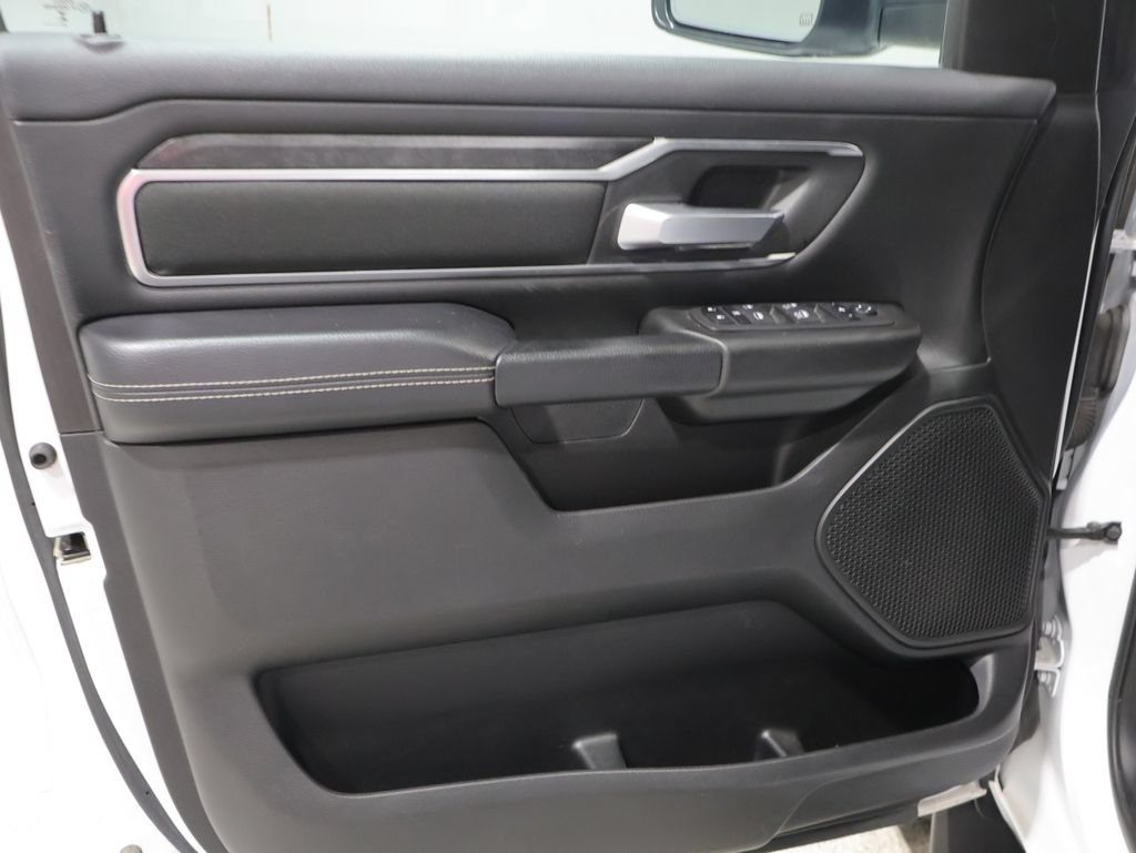 Used 2024 RAM 1500 Big Horn AWD/4WD image 12