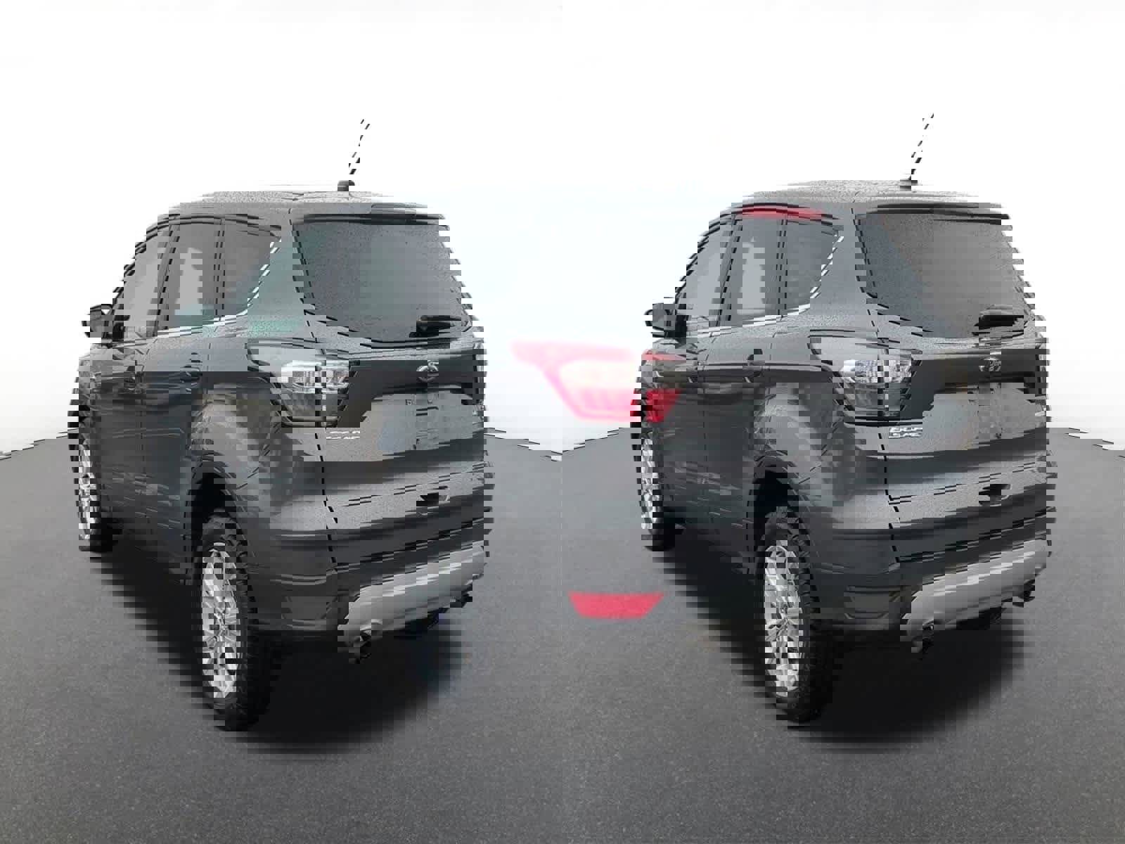 Used 2017 Ford Escape SE image 4