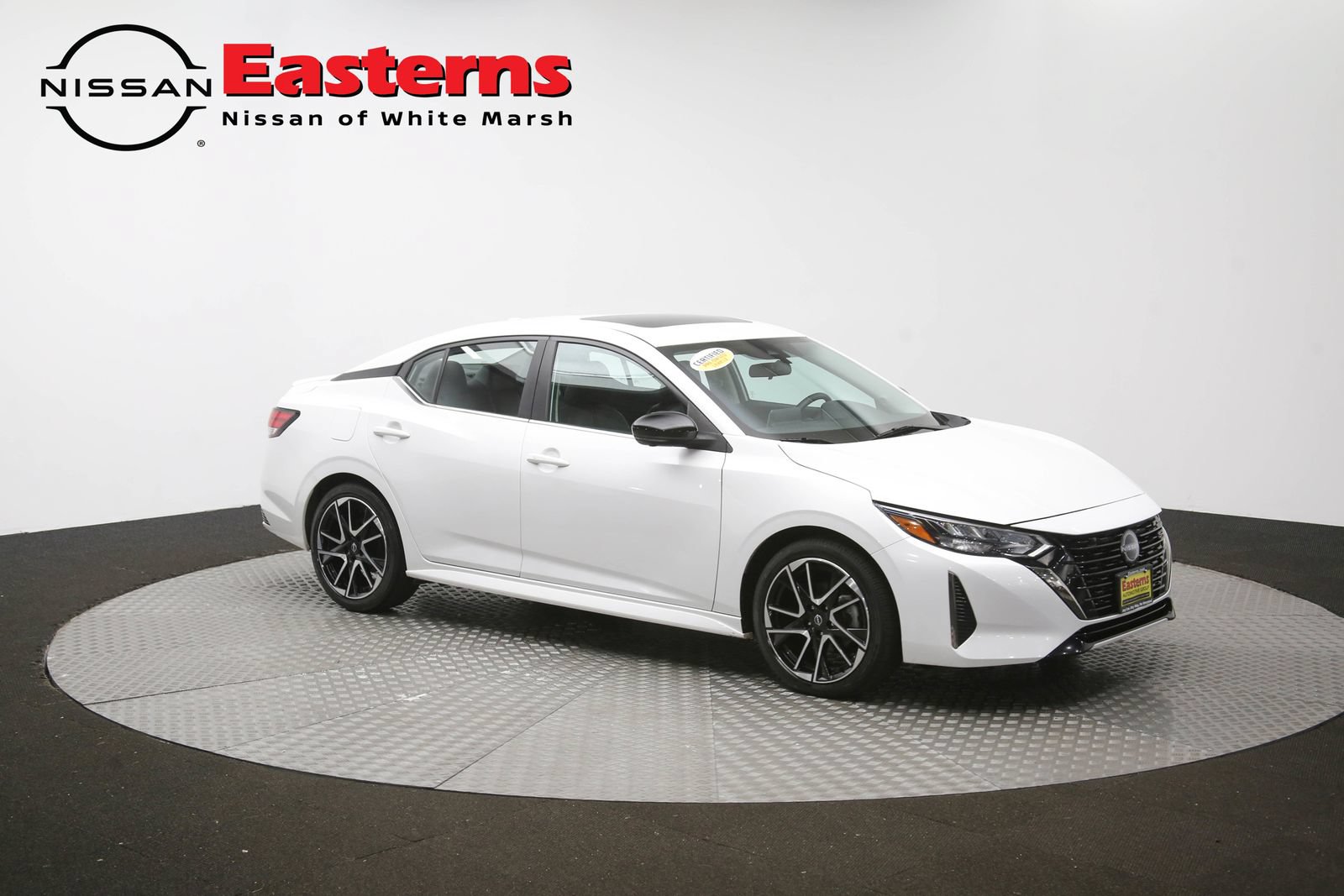 Used 2024 Nissan Sentra SR w/ SR Premium Package FWD image 48