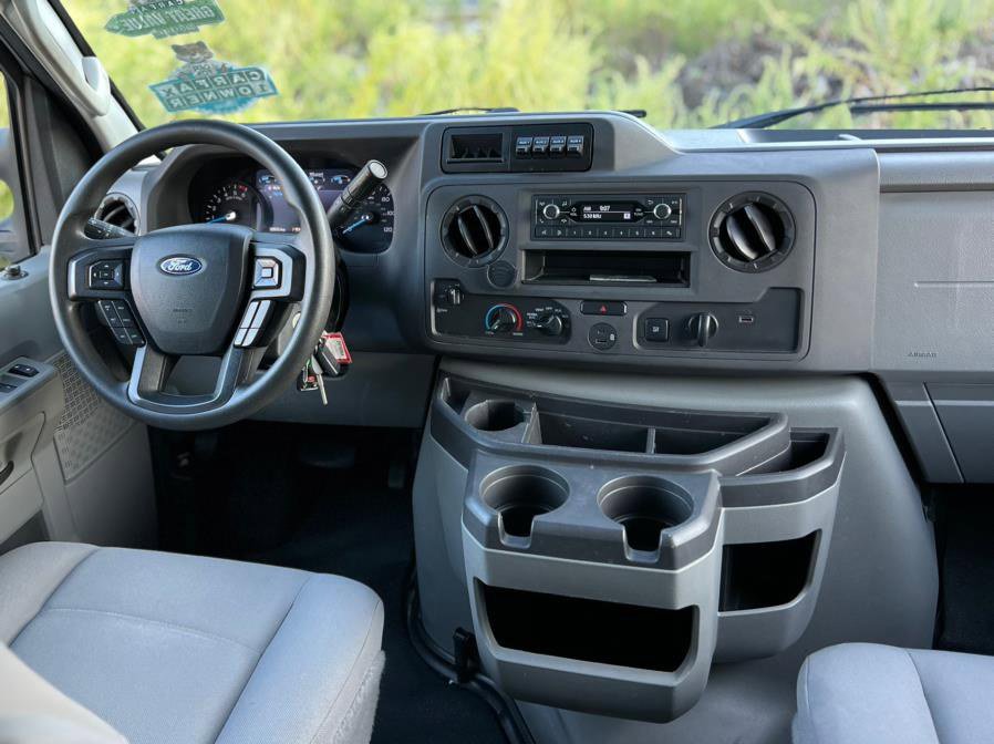 Used 2023 Ford E-350 and Econoline 350 Super Duty w/ Power Windows & Locks Group image 15