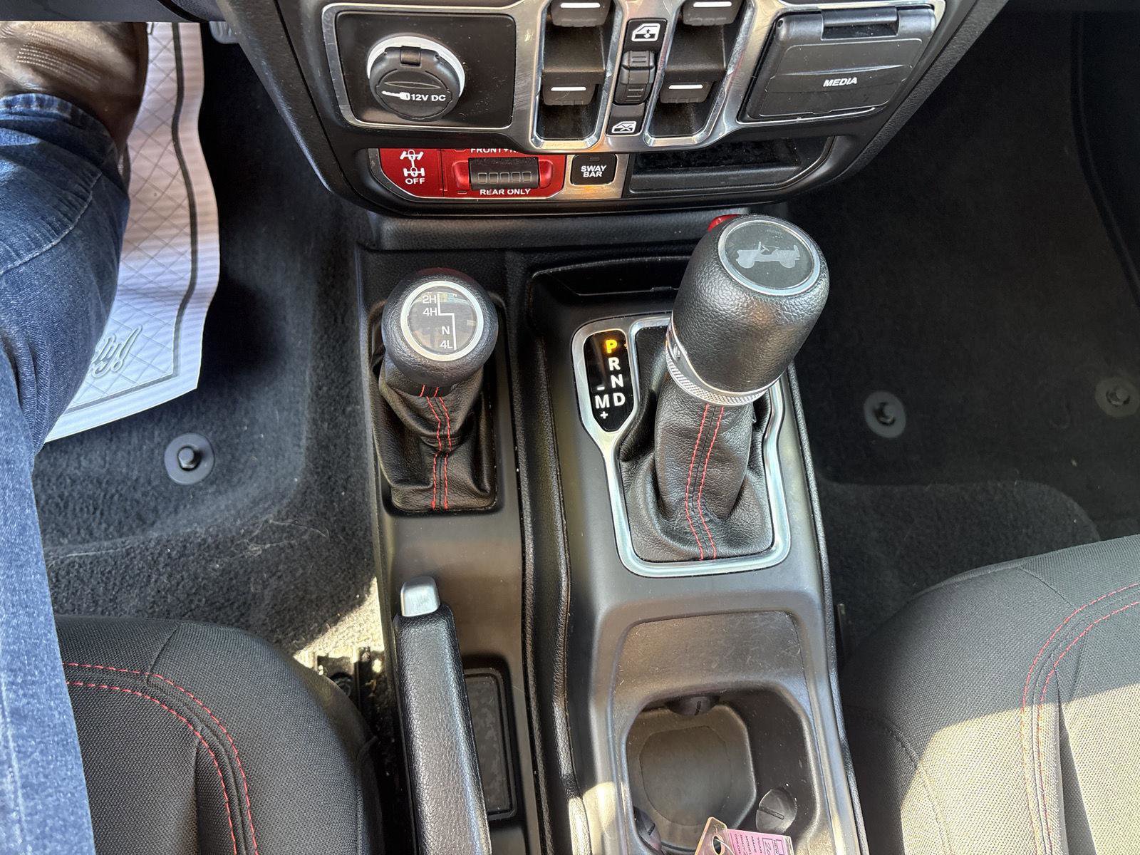 Used 2020 Jeep Wrangler Unlimited Rubicon AWD/4WD image 23