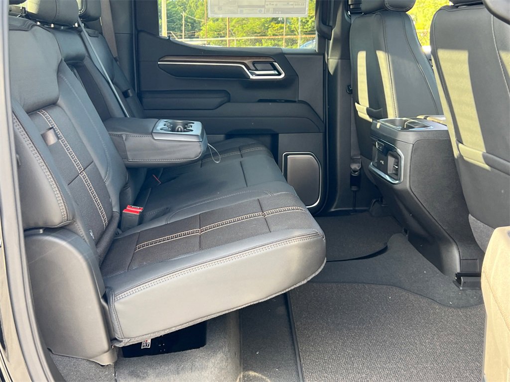 New 2026 Chevrolet Silverado 1500 High Country w/ Technology Package image 12