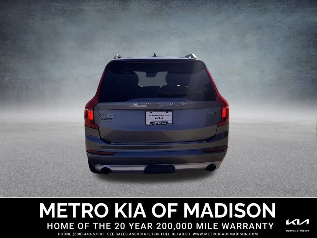 Used 2018 Volvo XC90 T5 Momentum w/ Protection Package Plus image 4