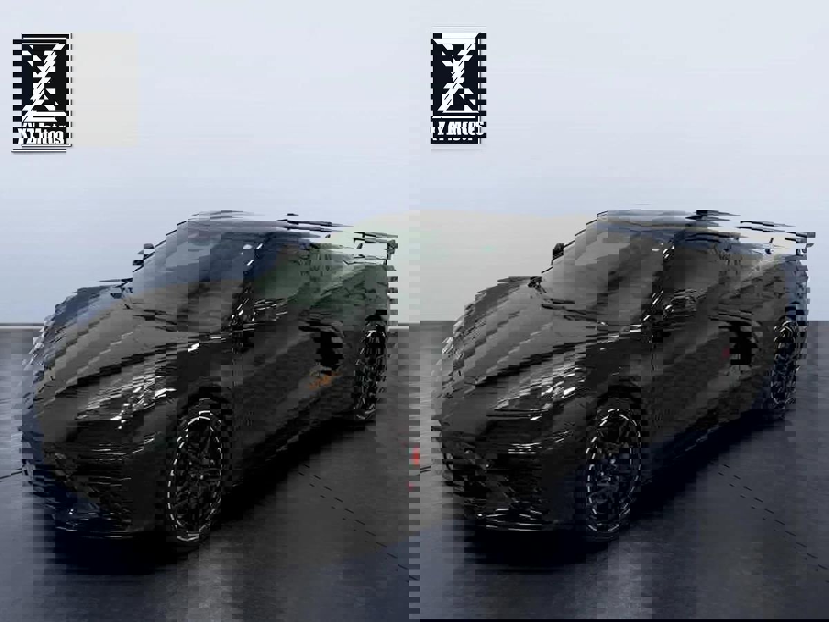 Used 2023 Chevrolet Corvette Stingray Preferred Cpe w/ 2LT image 2