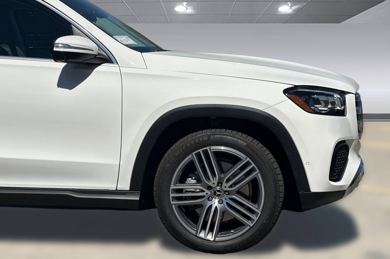 Used 2026 Mercedes-Benz GLS 450 4MATIC image 37