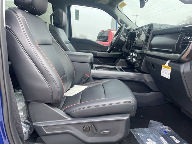 New 2026 Ford F250 Lariat w/ Black Appearance Package AWD/4WD image 18
