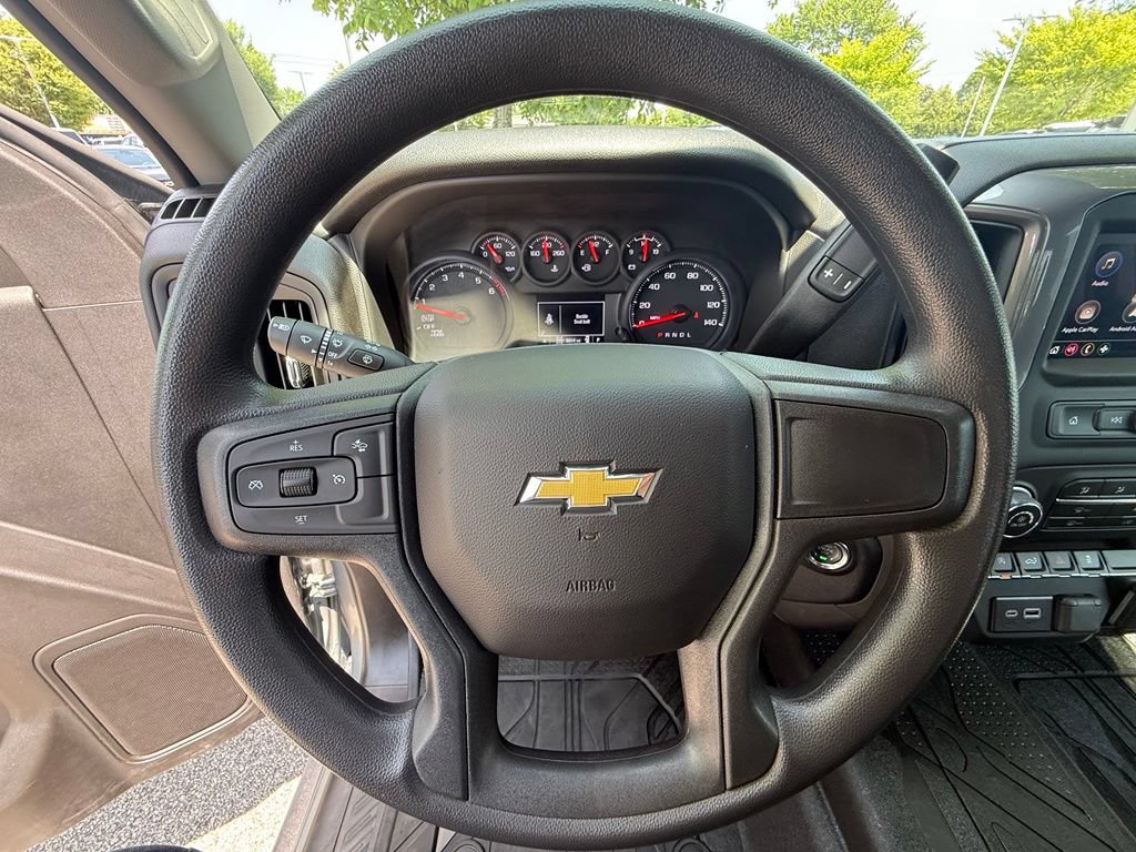 Used 2026 Chevrolet Silverado 1500 Custom w/ LPO, Dark Essentials Package AWD/4WD image 16