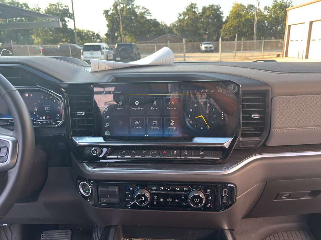 Certified 2025 Chevrolet Silverado 1500 LTZ w/ LTZ Premium Texas Edition AWD/4WD image 24
