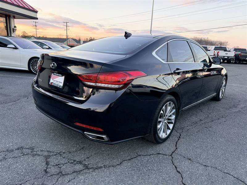 Used 2015 Hyundai Genesis 3.8 w/ Option Group 02 RWD image 4