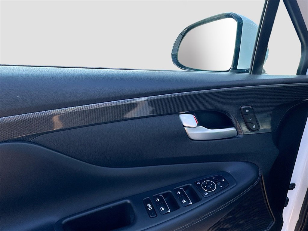 Used 2023 Hyundai Santa Fe Limited image 9