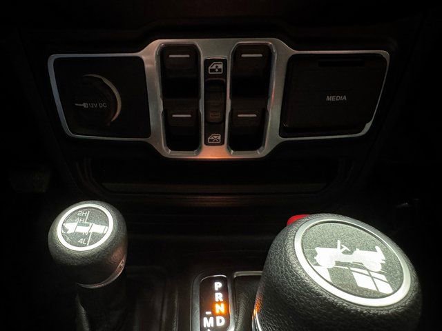 Used 2021 Jeep Wrangler Unlimited Sport image 18