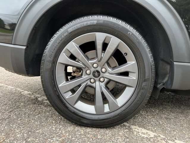 Certified 2023 Ford Explorer XLT w/ Equipment Group 202A AWD/4WD image 14