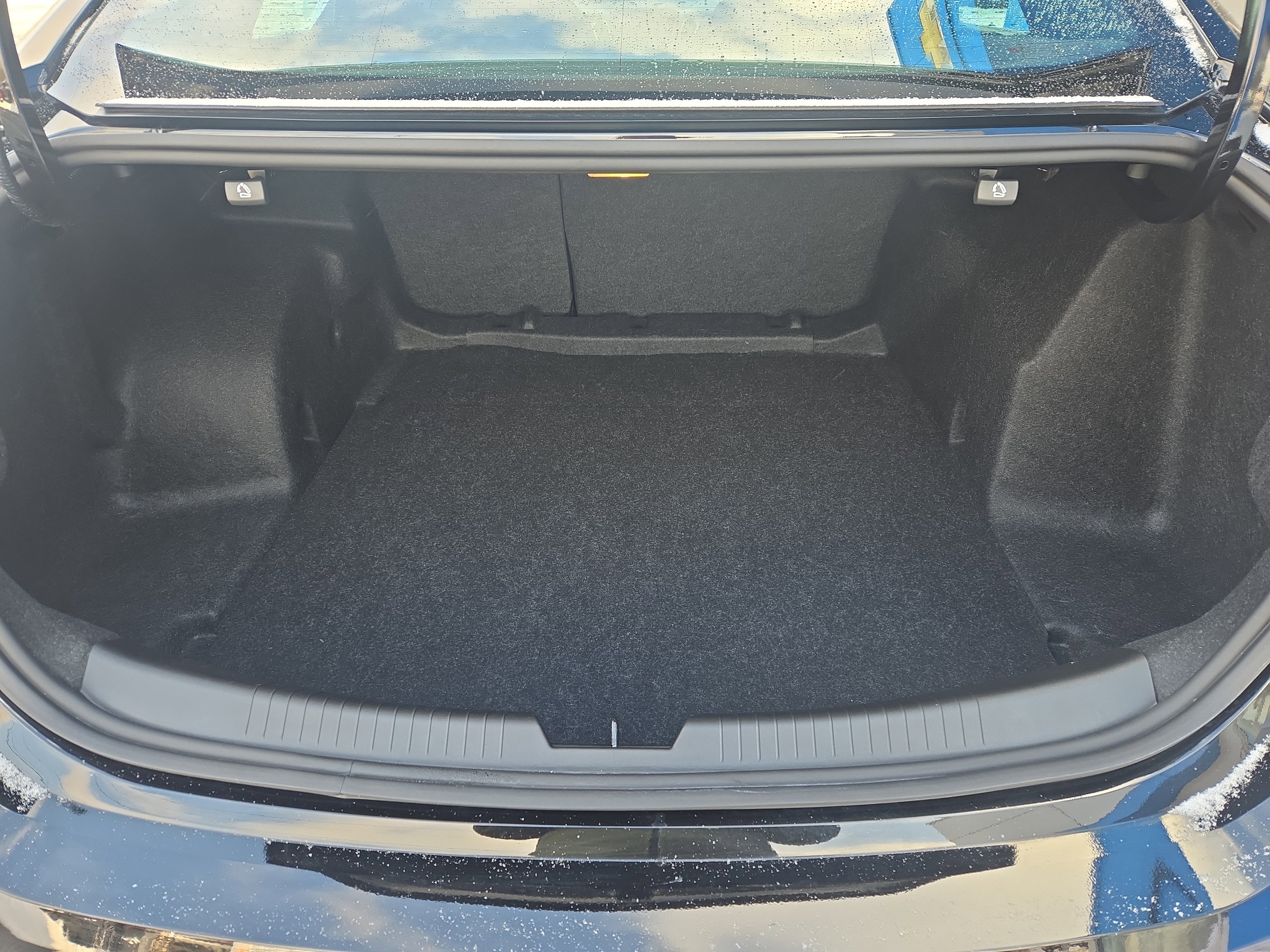 Used 2025 Chevrolet Malibu RS image 20