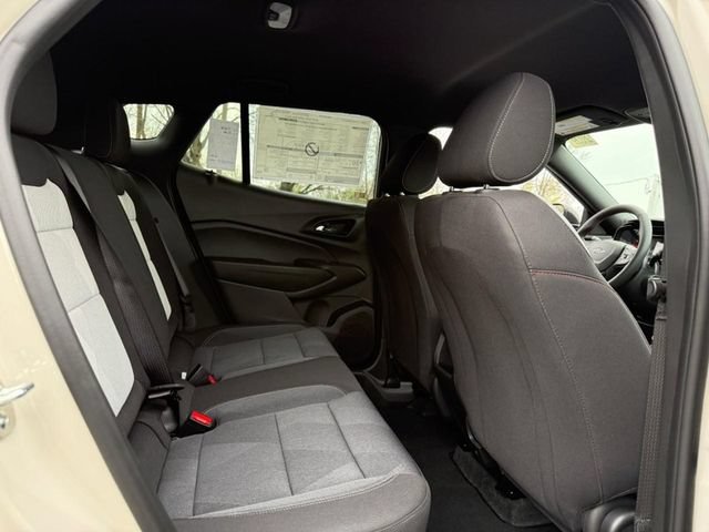 New 2026 Chevrolet Trax RS w/ Driver Confidence Package FWD image 7