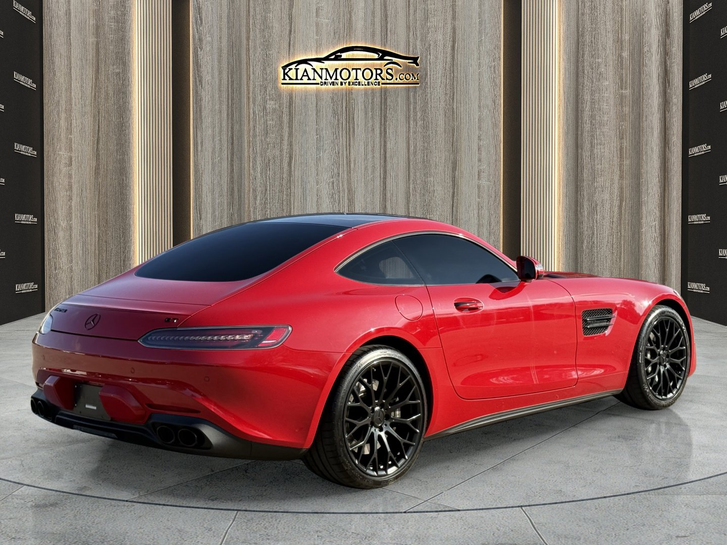 Used 2020 Mercedes-Benz AMG GT AMG GT w/ Lane Tracking Package image 10