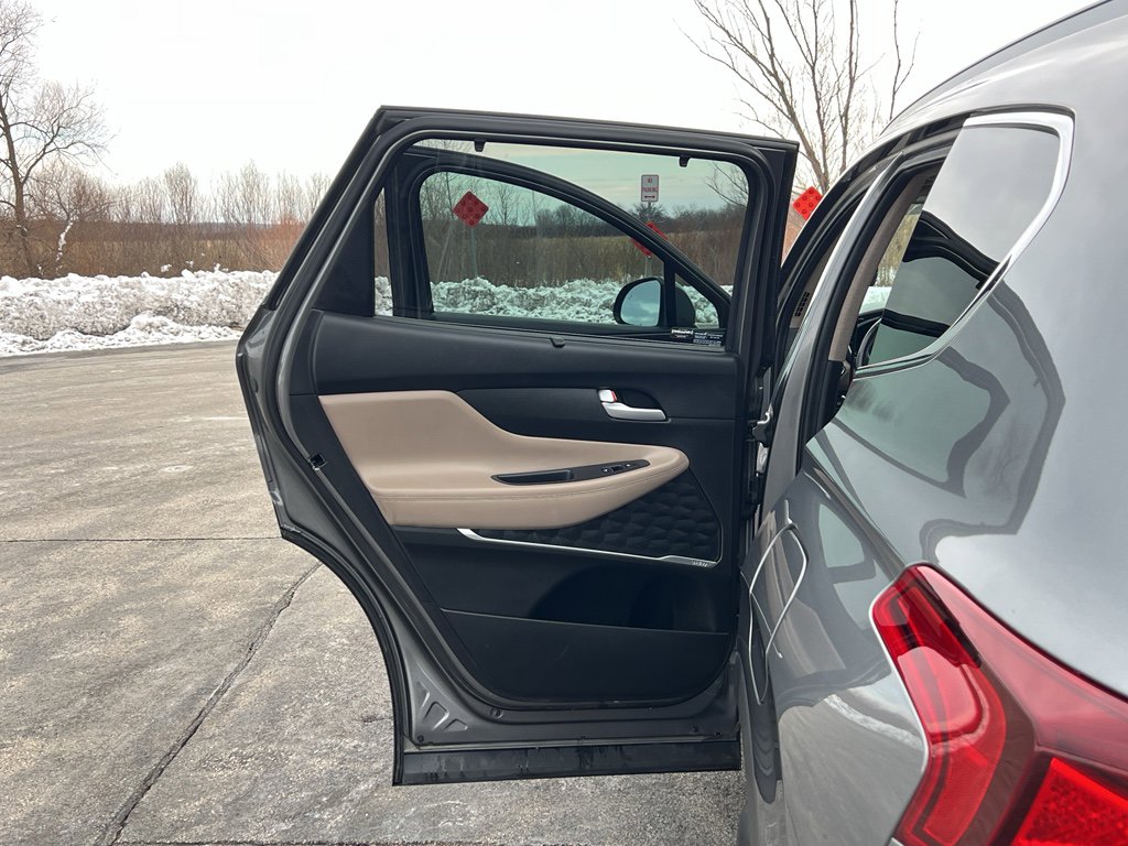 Used 2019 Hyundai Santa Fe AWD image 36