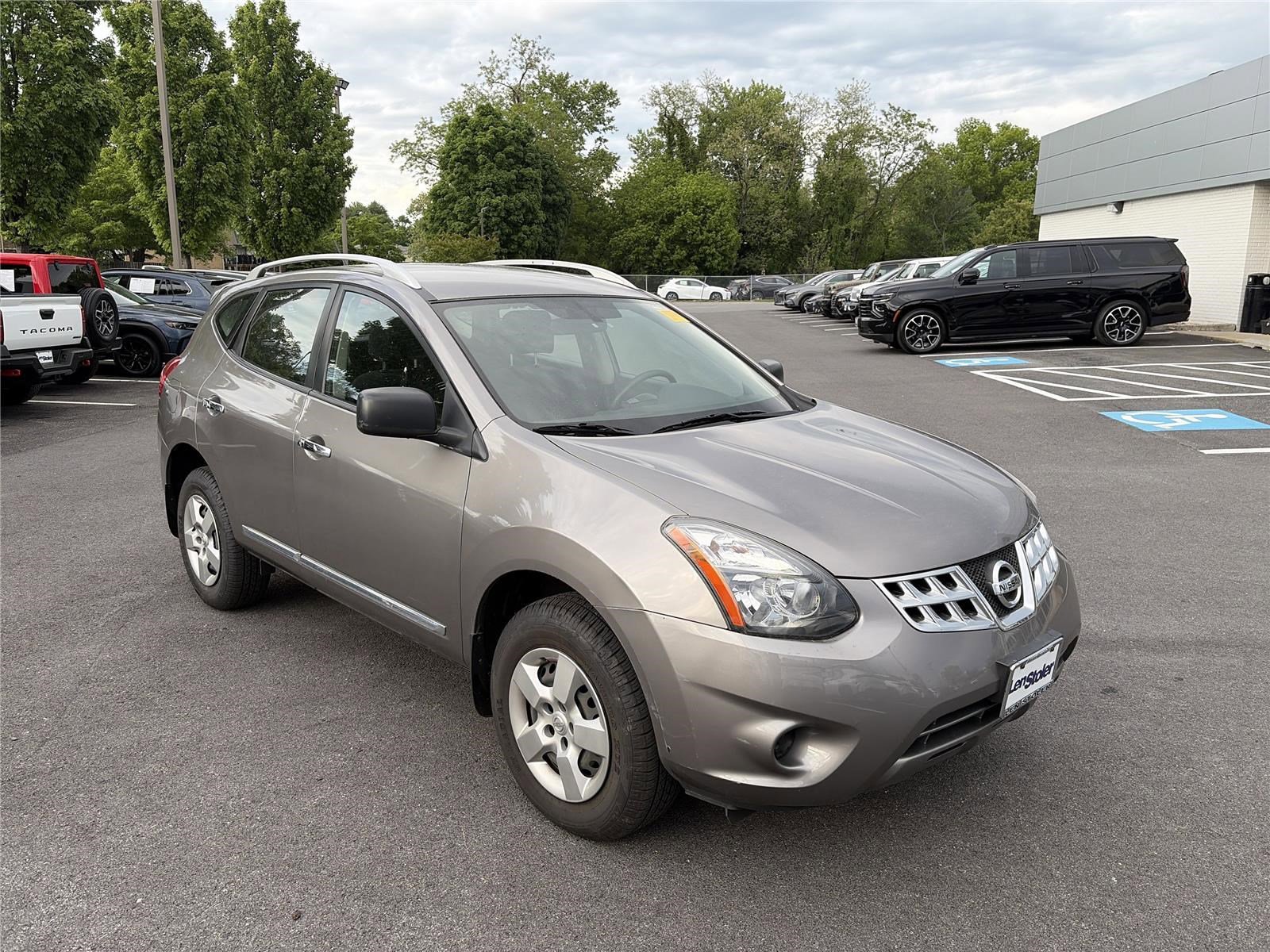 Used 2015 Nissan Rogue S w/ Convenience Package FWD image 7