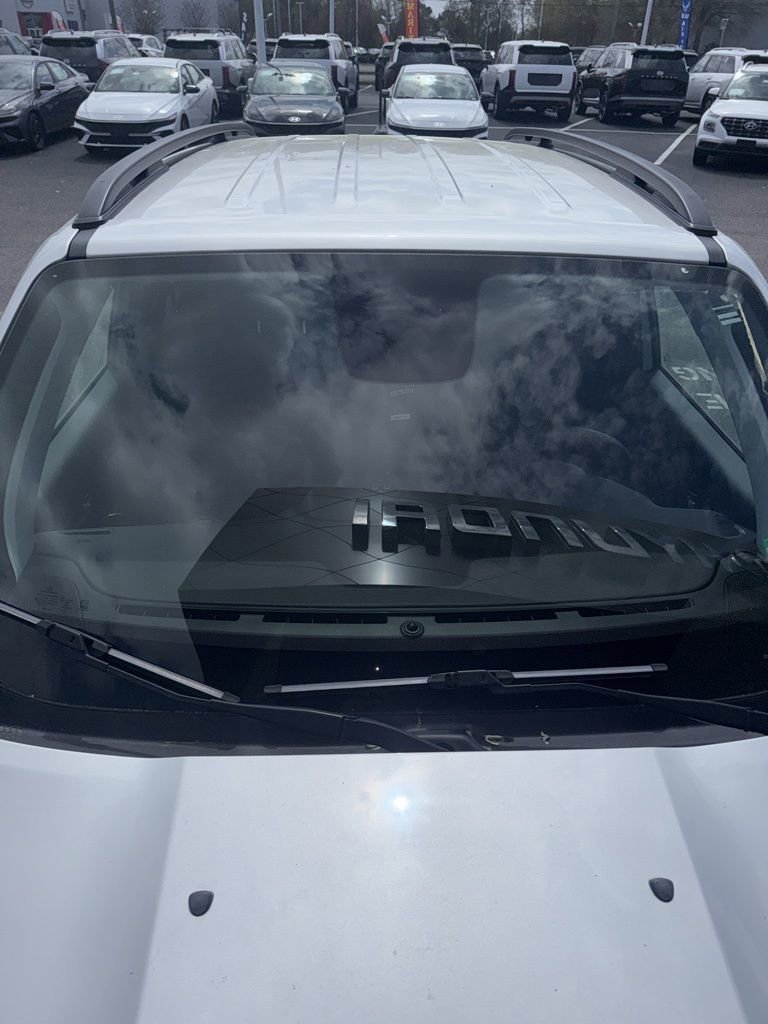 Used 2018 Jeep Renegade Latitude w/ Popular Equipment Group image 12