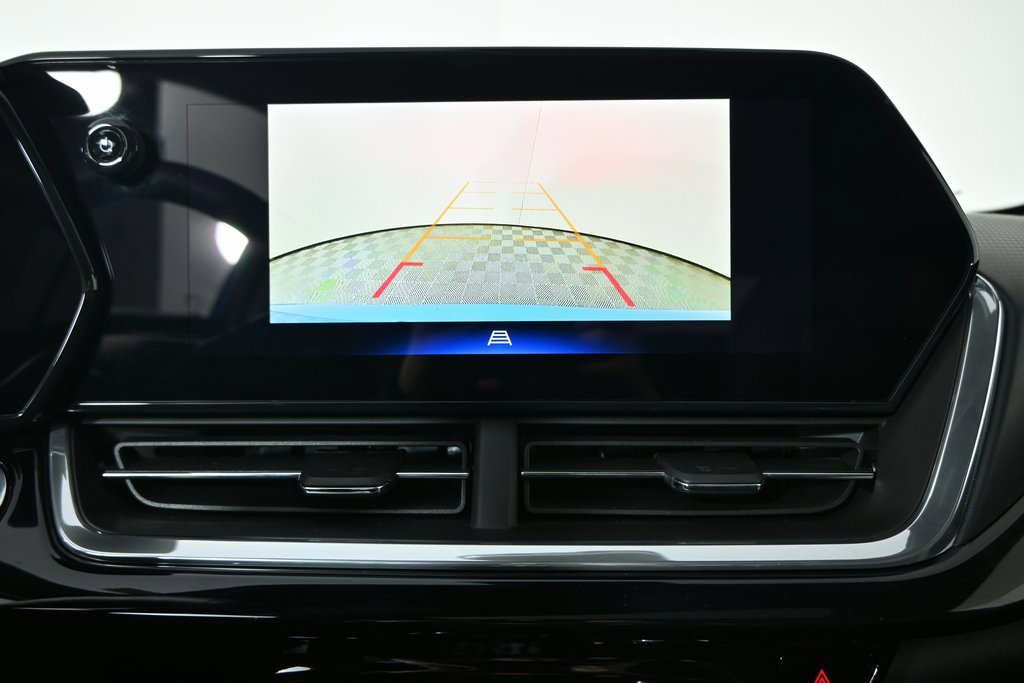 Used 2024 Chevrolet Trax RS w/ Sunroof Package image 27